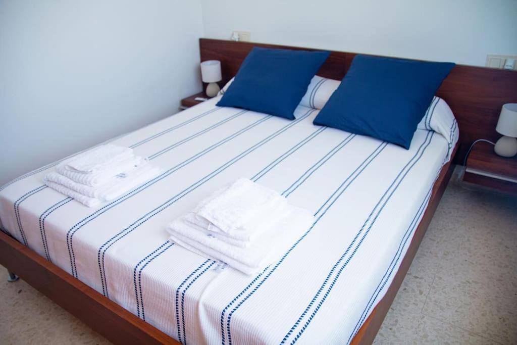 Apartamento Con Piscina En Playa De Gandia Exterior photo